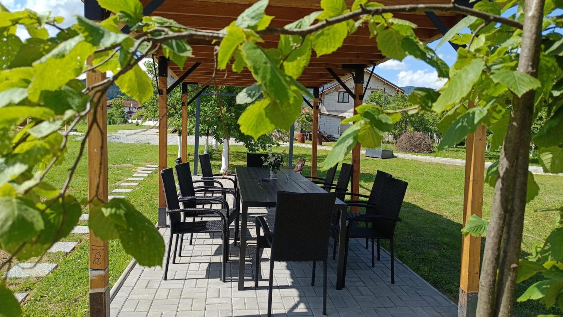 Hotel Sun Garden Glamping Domes Călimăneşti Exterior foto